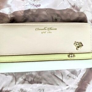 Samantha Thavasa Women's Blush Pink And Yellow Continental Wallet NWOT